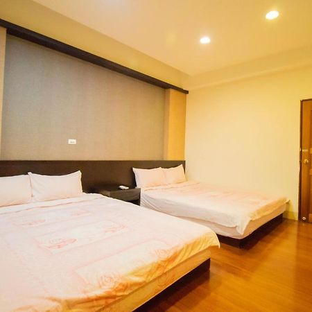 Wenxin Homestay Città di Hualien Esterno foto